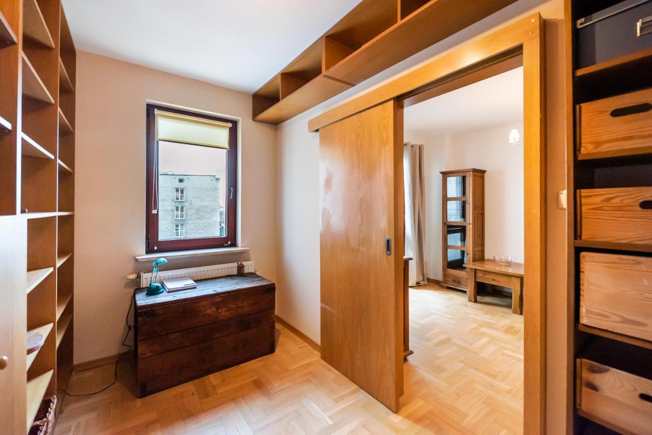 ורשה Woronicza Homey Wooden Apartment מראה חיצוני תמונה