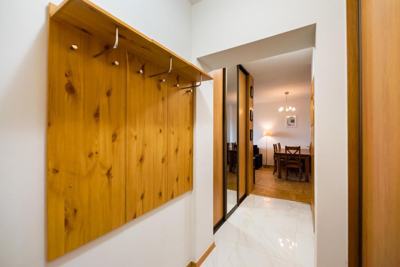 ורשה Woronicza Homey Wooden Apartment מראה חיצוני תמונה
